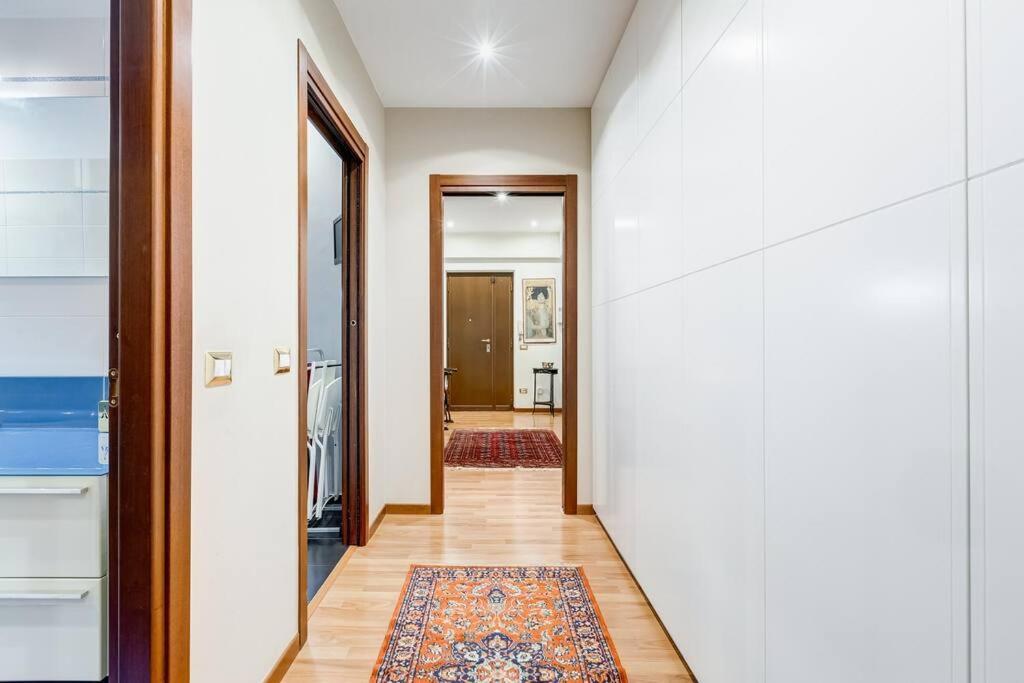 Exclusive Apartment In Eur Lake Rome Exterior photo