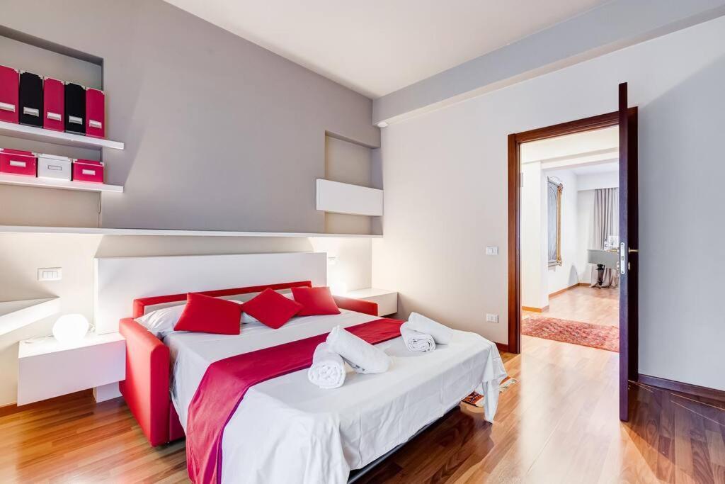 Exclusive Apartment In Eur Lake Rome Exterior photo